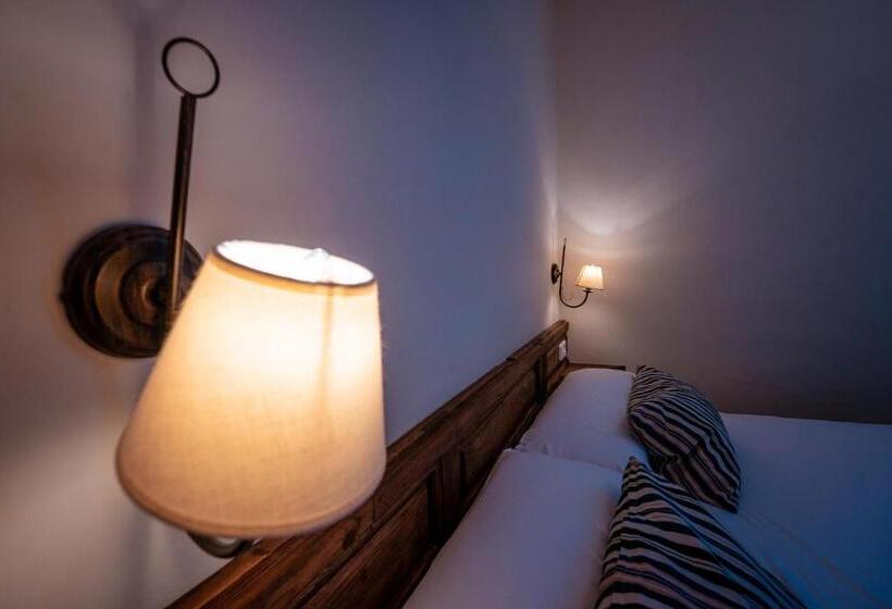 스탠다드 룸, Mas De Xaxas