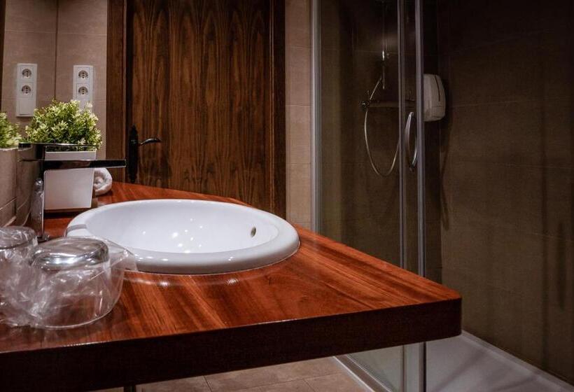 수피리어 룸, Mas De Xaxas