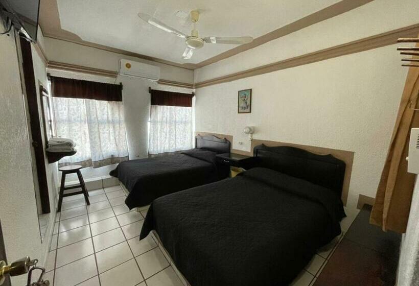 Номер Стандарт 2 Двуспальные Кровати, Moreno