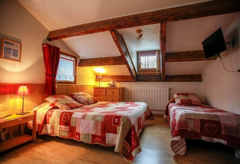 غرفة قياسية ثلاثية, Restaurant La Source