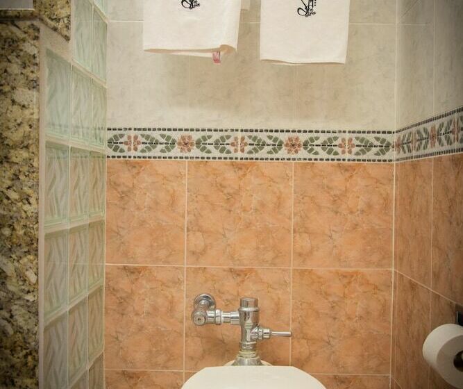 デラックスルーム, Santa Maria