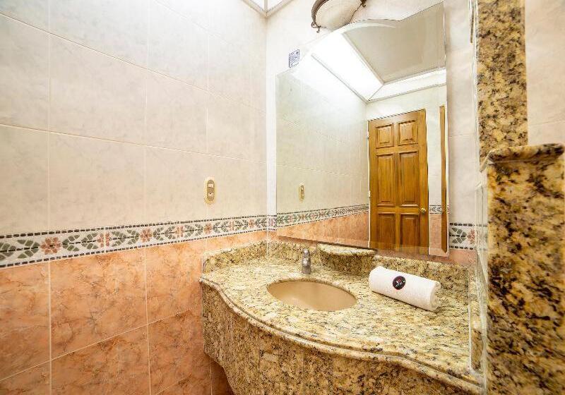 Quarto Estandar, Santa Maria