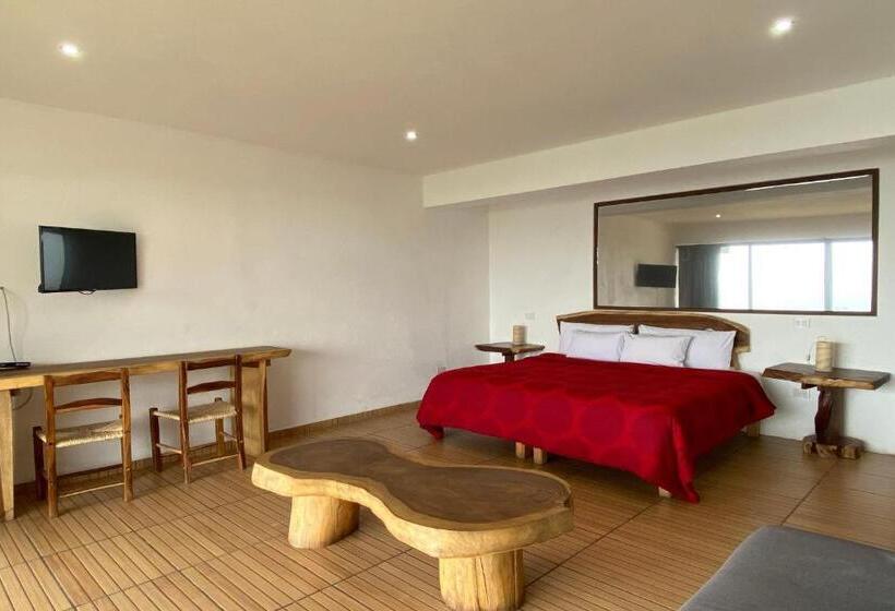 اتاق سوپریور با تخت بزرگ, Santa Rosa