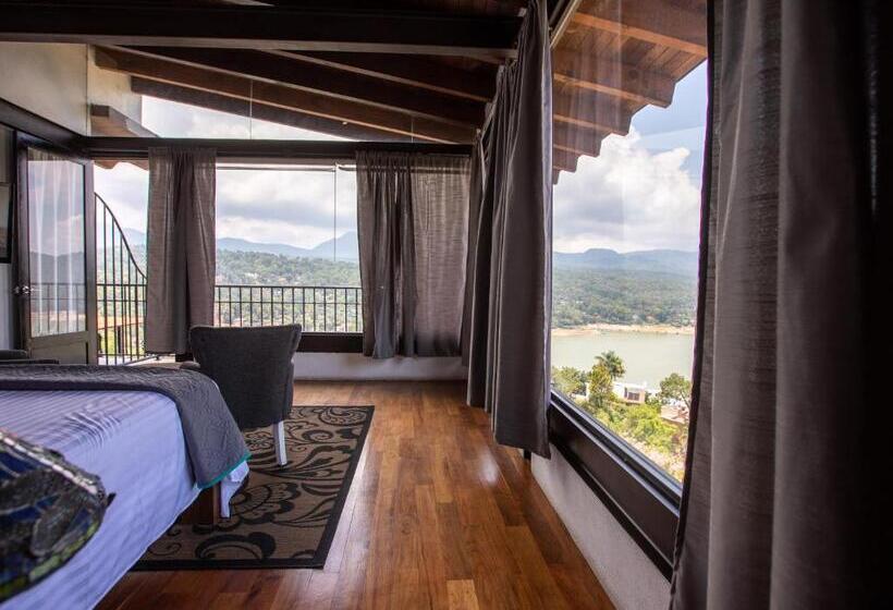 带按摩浴盆的套房, Santa Rosa