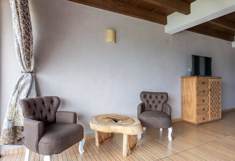 高级大房间, Santa Rosa