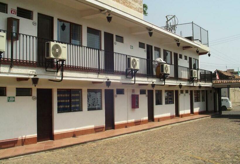 Номер Стандарт 2 Двуспальные Кровати, & Suites Coral