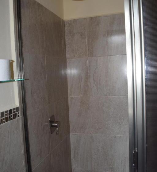 Четырехместный Номер Стандарт, Tuparenda