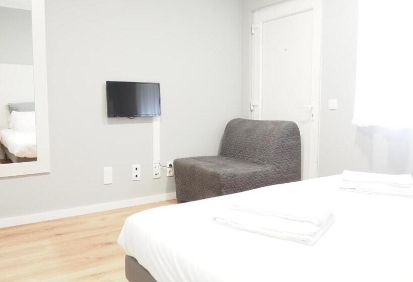 اتاق استاندارد, Lagos Uptown Bed & Breakfast