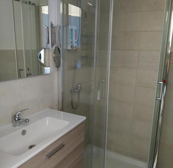 テラス付きスタンダードルーム, Levante