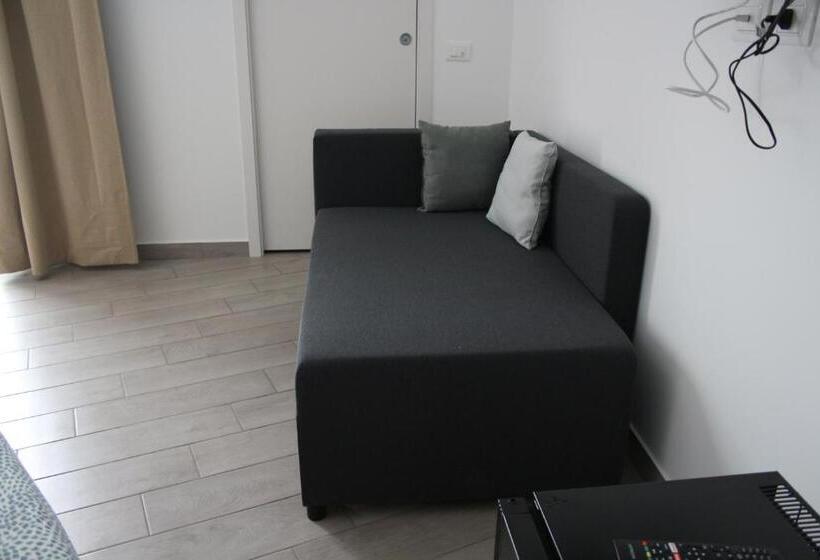 バルコニー付スタンダード４ベッドルーム, Levante