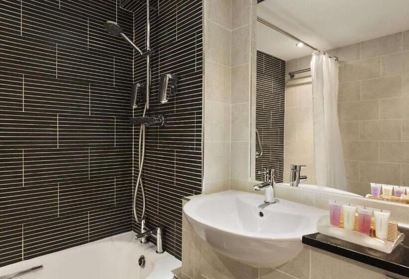 Camera Standard Letto King, Riverside