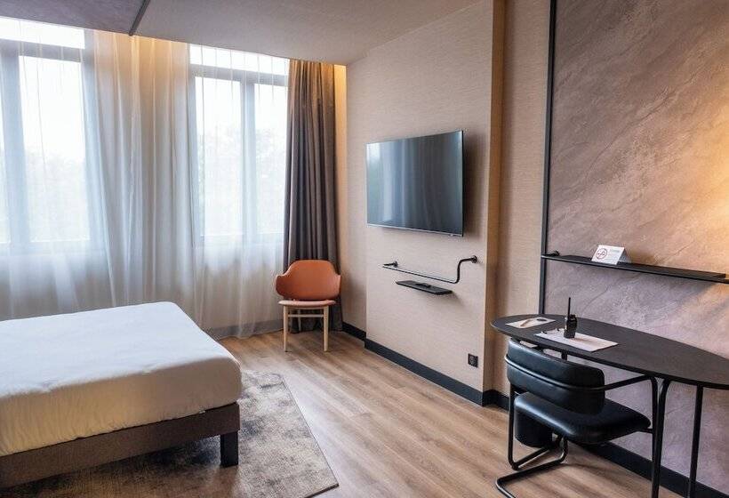 Семейный Номер, Novotel Rouen Centre Cathedrale