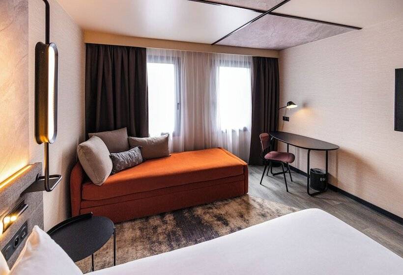 اتاق اجرایی سه نفره, Novotel Rouen Centre Cathedrale