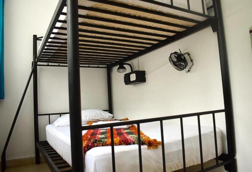 스탠다드 룸 공동 욕실, Hostal Loco Coco Loco
