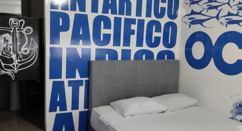 اتاق استاندارد, Hostal Loco Coco Loco