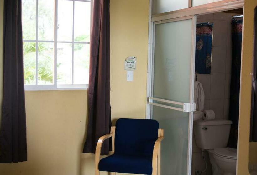 اتاق استاندارد, Valerie