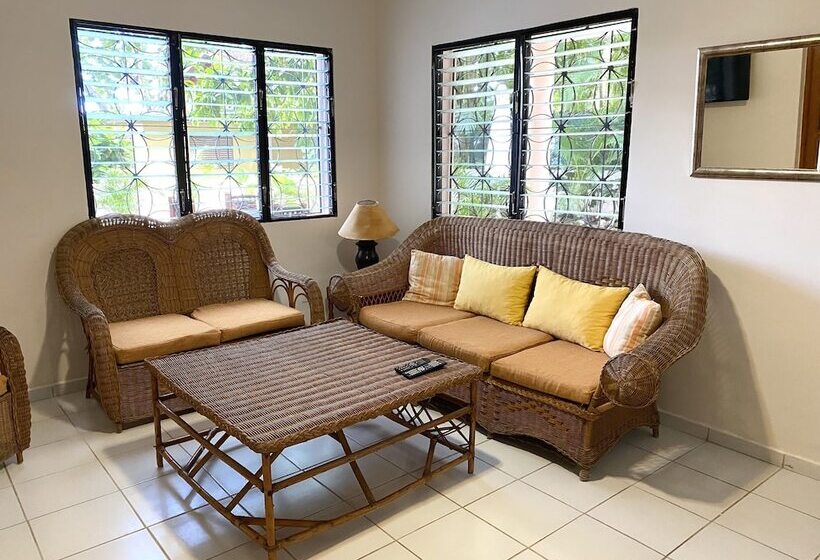 דירת שני חדרים, Alegria