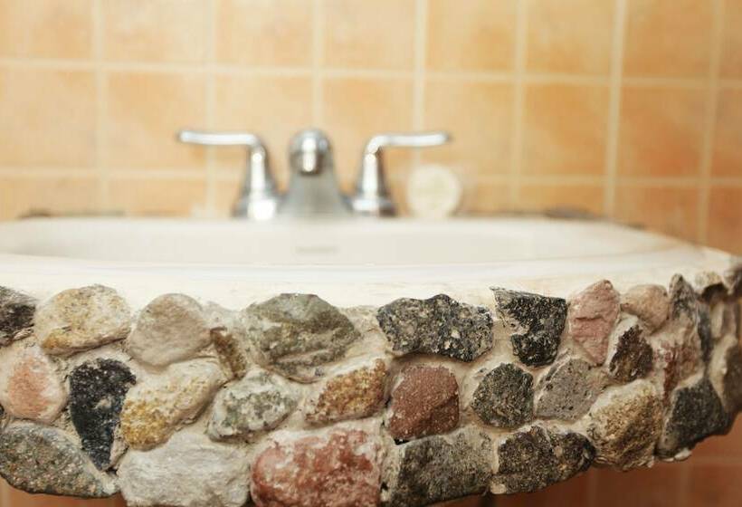 استودیوی لوکس, Casa Colonial Panasurf