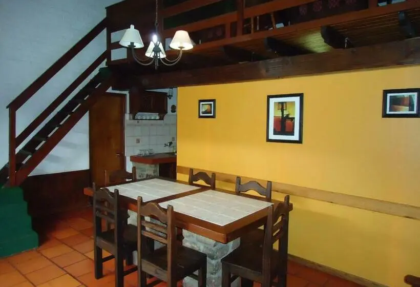 家族用バンガロー, Casa De Piedra