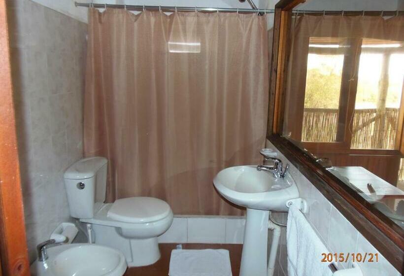 غرفة قياسية, El Refugio Nudista Naturista Opcional