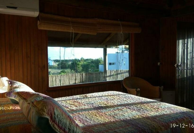 غرفة قياسية, El Refugio Nudista Naturista Opcional