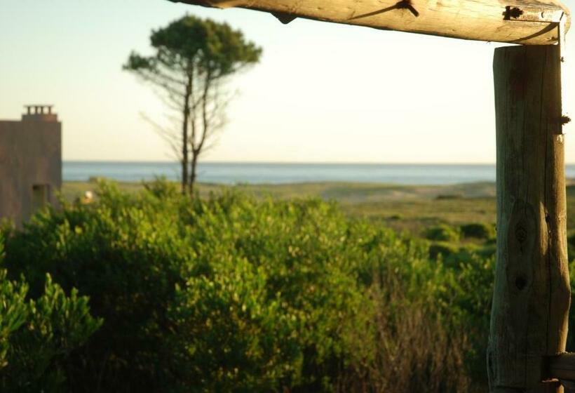 غرفة قياسية, El Refugio Nudista Naturista Opcional
