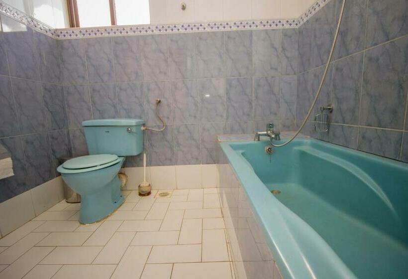 سوییت لوکس, Grand Holiday International