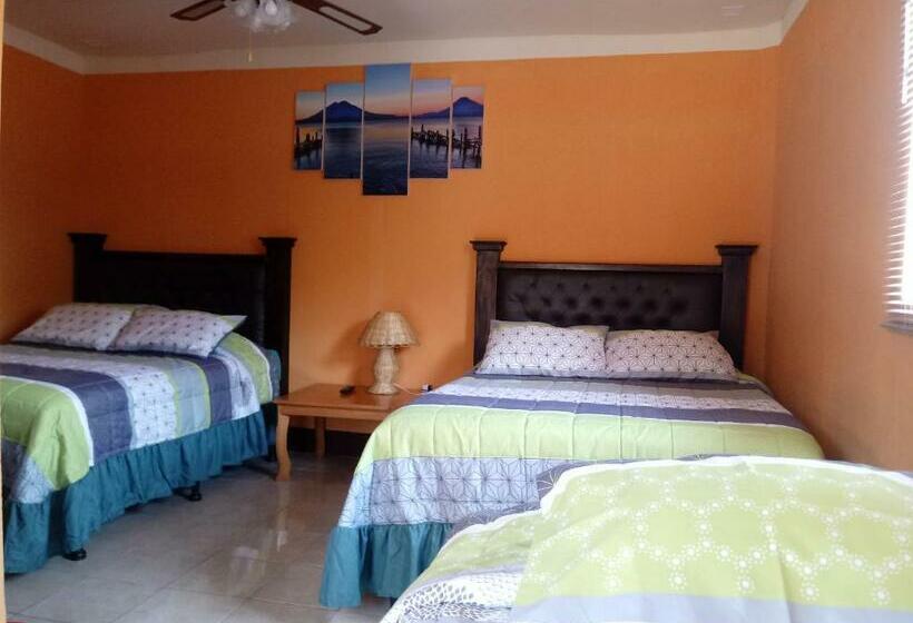 اتاق استاندارد سه نفره, Hospedaje El Viajero