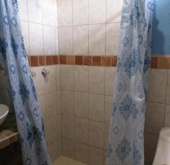 اتاق سوپریور, Hospedaje El Viajero