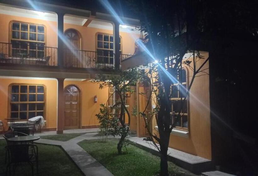 اتاق استاندارد با سرویس بهداشتی مشترک, Hospedaje El Viajero