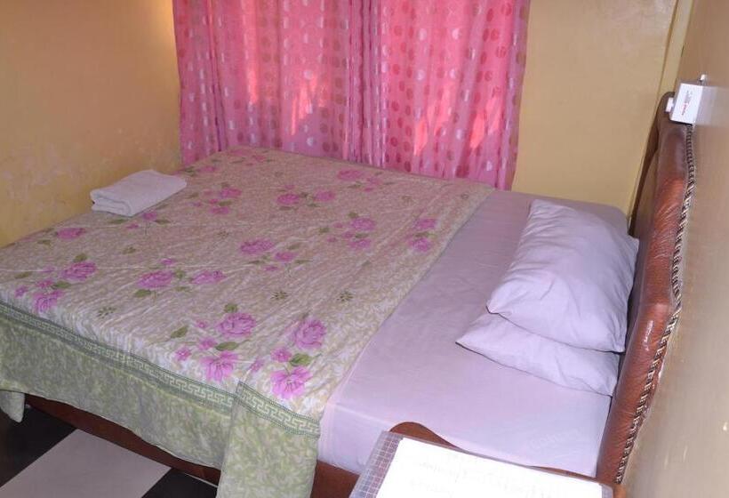 اتاق استاندارد یک نفره, The Dreamer