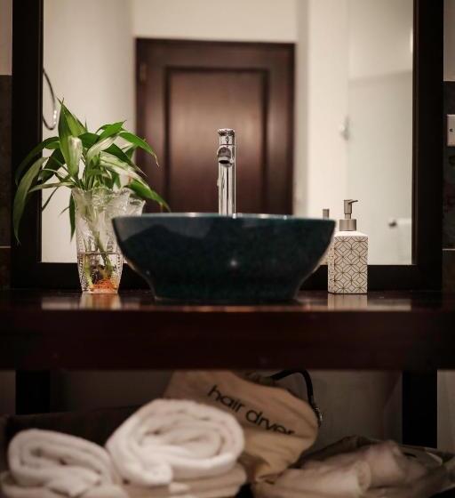 غرفة قياسية مطلّة علي الحديقة, The Golden Frog Inn