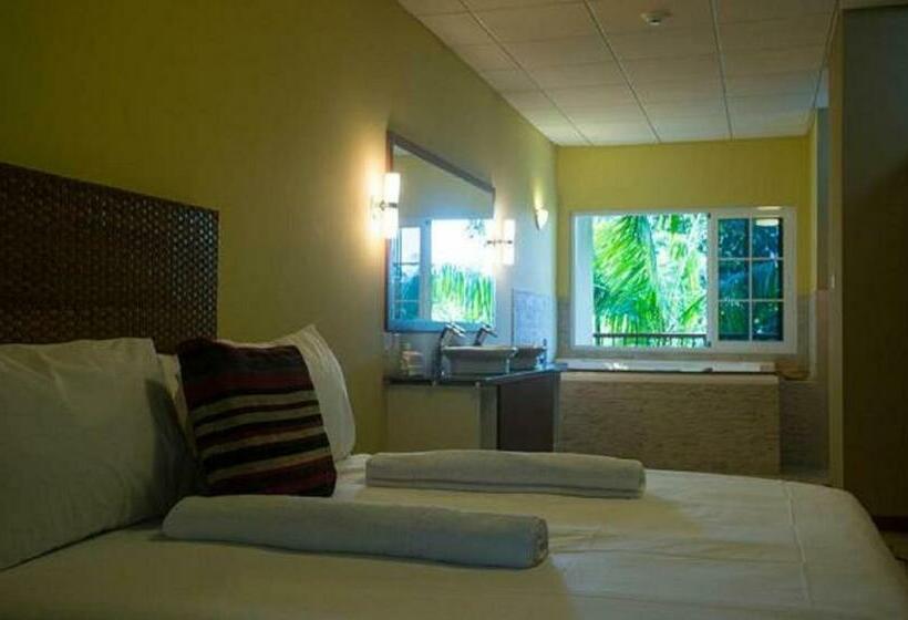 سوئیت با وان آب گرم, Jacana Amazon Wellness Resort