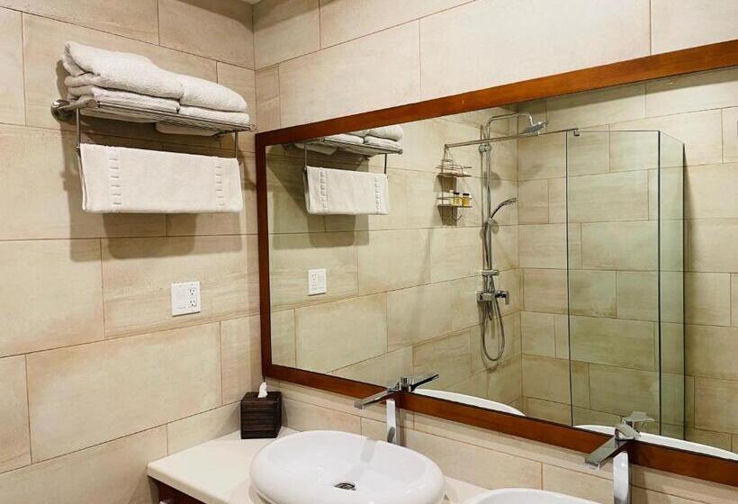 سوییت جونیور, Jacana Amazon Wellness Resort
