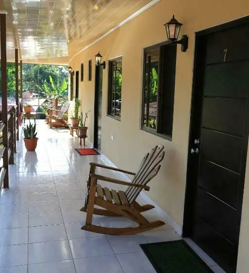 اتاق استاندارد, Roxy S Bed & Breakfast