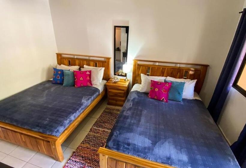 ファミリールーム, Roxy S Bed & Breakfast