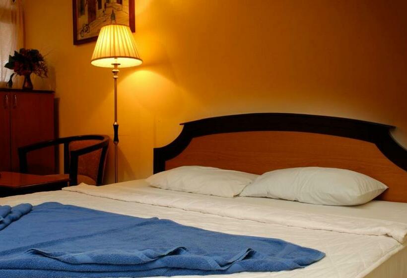 غرفة ديلوكس مطلّة علي البحر, Sunrise Beach Resort