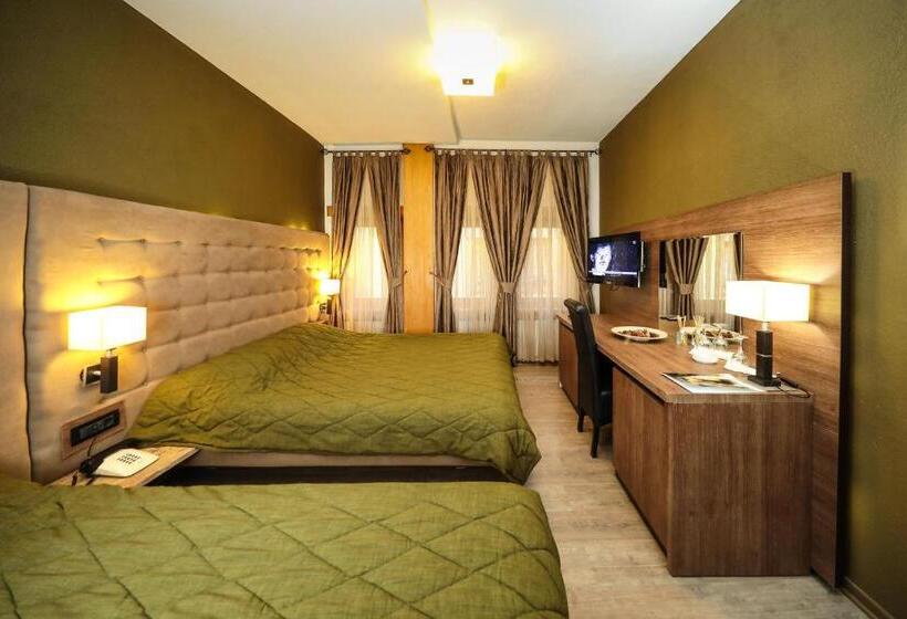 اتاق لوکس, çarshia E Jupave