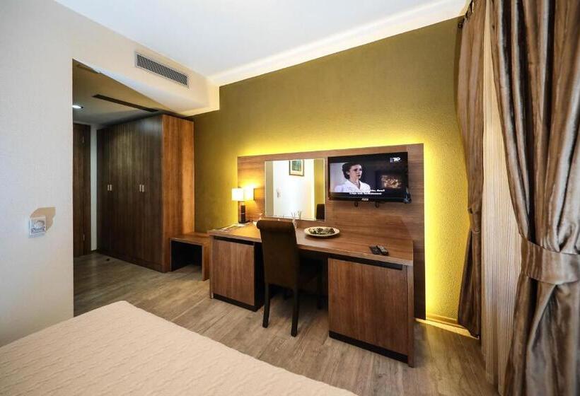 اتاق لوکس, çarshia E Jupave