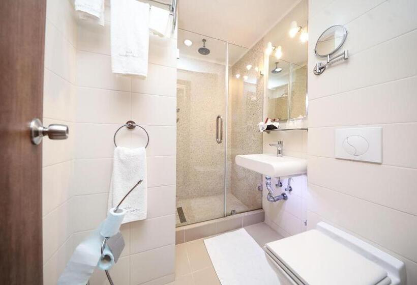 اتاق لوکس, çarshia E Jupave