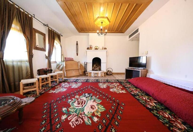 سوییت, çarshia E Jupave