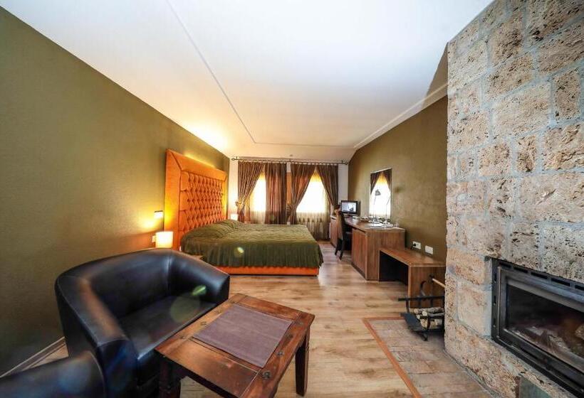 سوییت, çarshia E Jupave