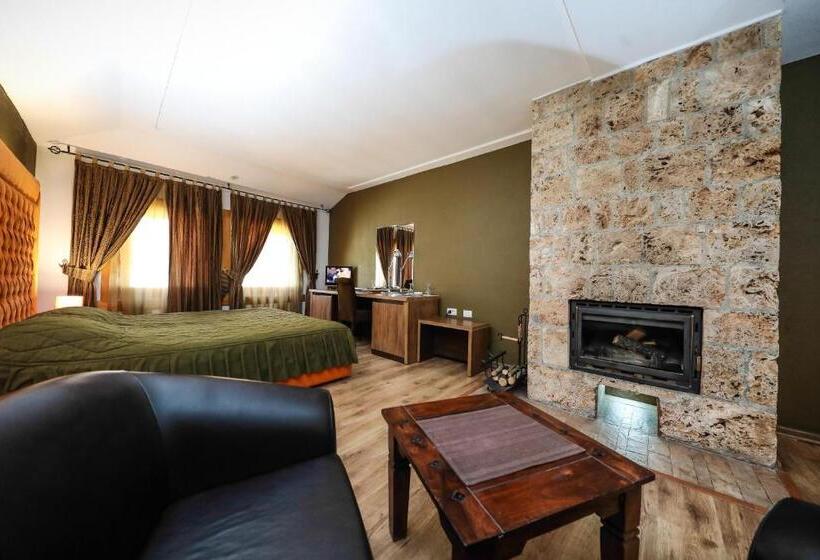 سوییت, çarshia E Jupave