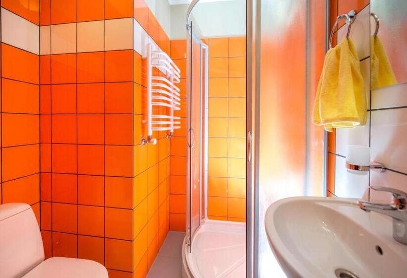 غرفة قياسية, Post House Rooms