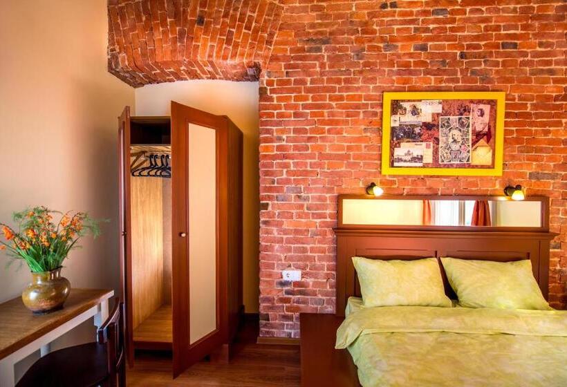 غرفة قياسية, Post House Rooms