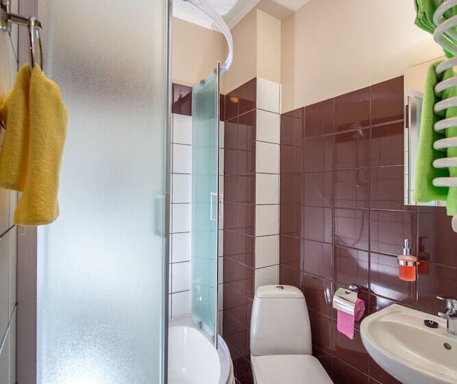 غرفة قياسية, Post House Rooms