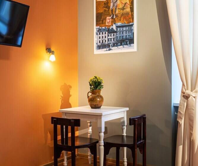 غرفة قياسية, Post House Rooms