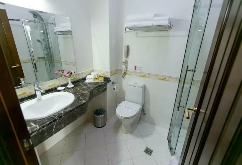 سوئیت جونیور کلاسیک, Allureinn Hotel And Spa