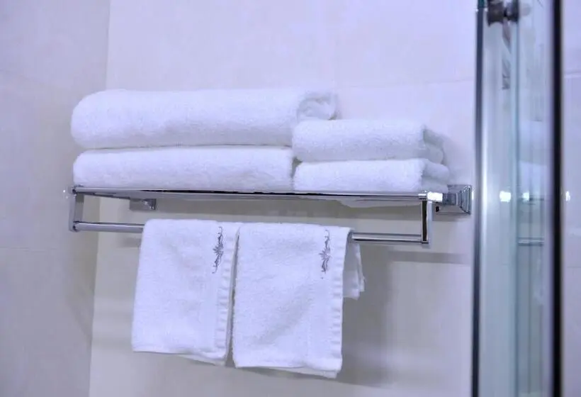 مجموعه ویستا شهر, Allureinn Hotel And Spa