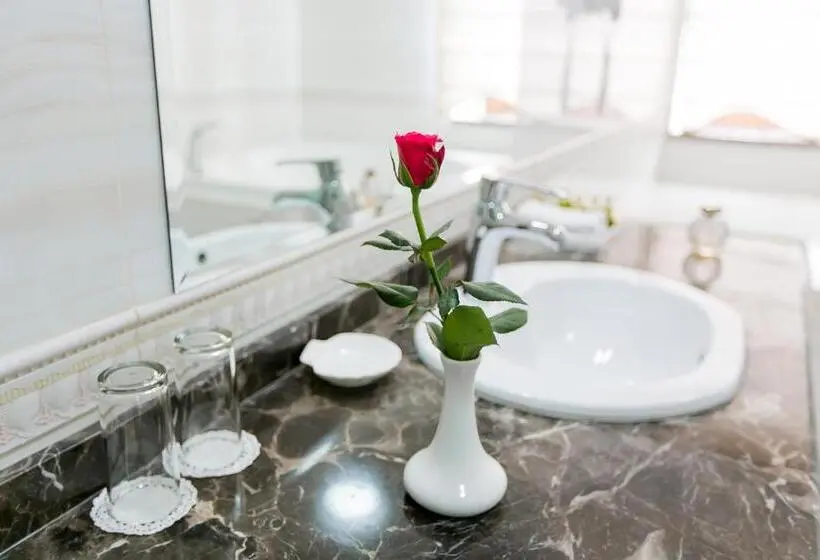 سوئیت با وان آب گرم, Allureinn Hotel And Spa
